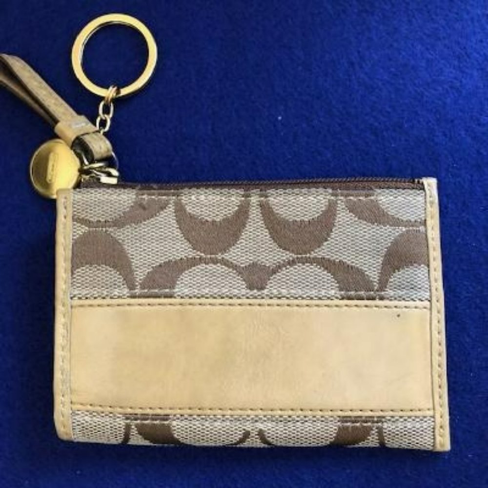 Vintage Coach Mini Coin/Credit Card Purse